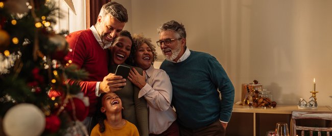 18 lustige Sprüche zu Weihnachten, über die wir auch im größten Stress lachen können