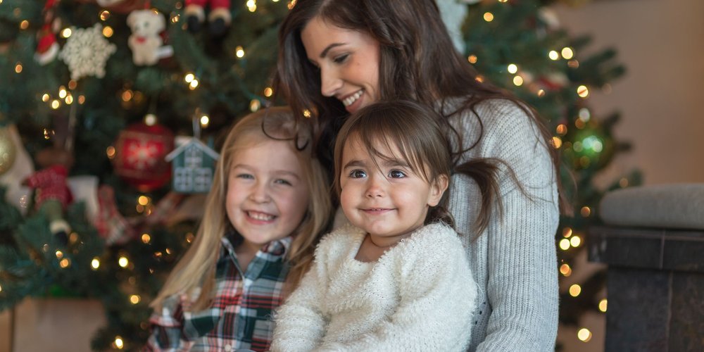 Entspannte Weihnachten mit Kindern: 3 Anti-Stress-Tricks, die wirklich helfen