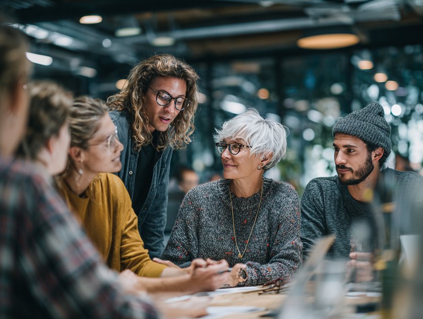 6 kleine Details, an denen man deine soziale Klasse im Job erkennt