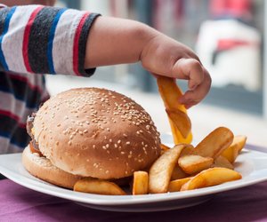 Foodwatch kritisiert: Darum essen ärmere Familien seit Corona ungesünder