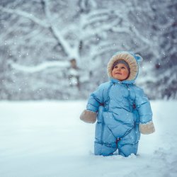 Zeitlos schöne Babynamen für Kinder, die im Januar geboren werden