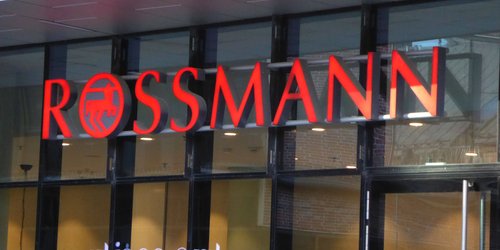 Mach's dir gemütlich mit dieser schicken LED-Taulichterkette von Rossmann