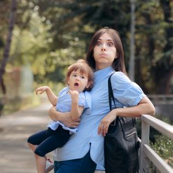 Mit Konter-Reaktionen: Diese 9 unverschämten Aussagen bekommen nur Einzelkind-Eltern zu hören