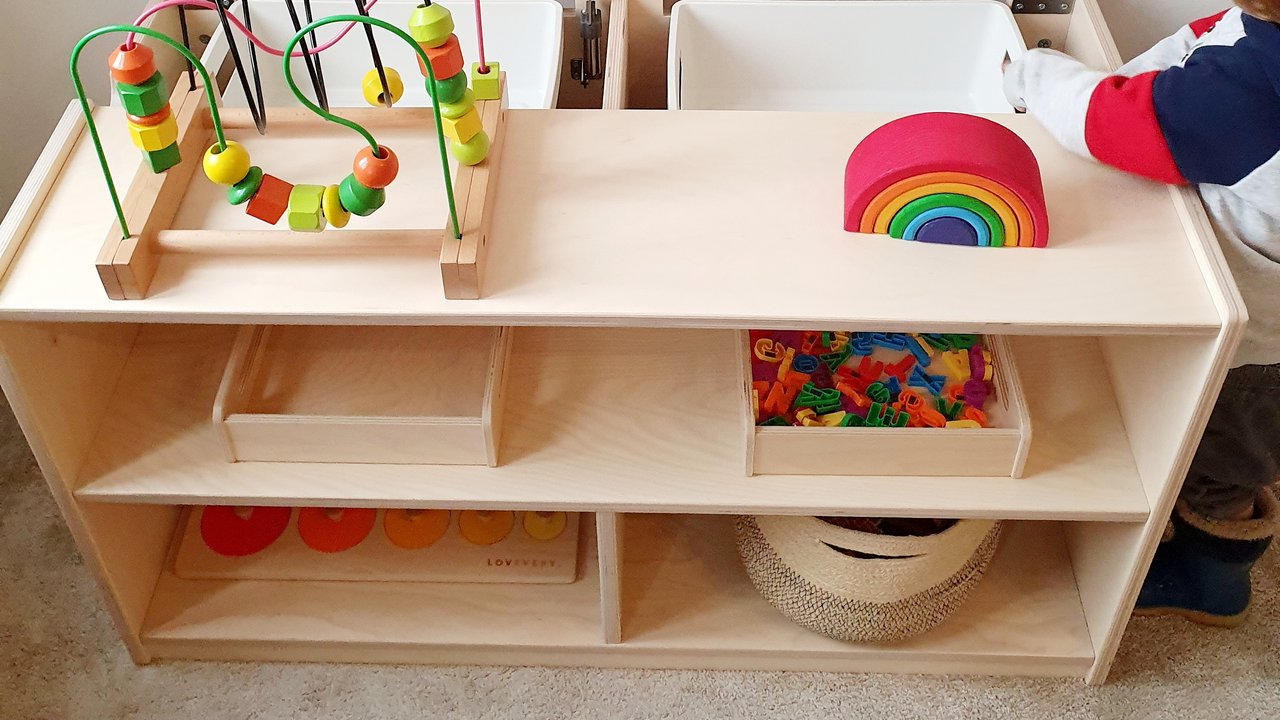 Montessori-Regal: Test von Lovevery Regal