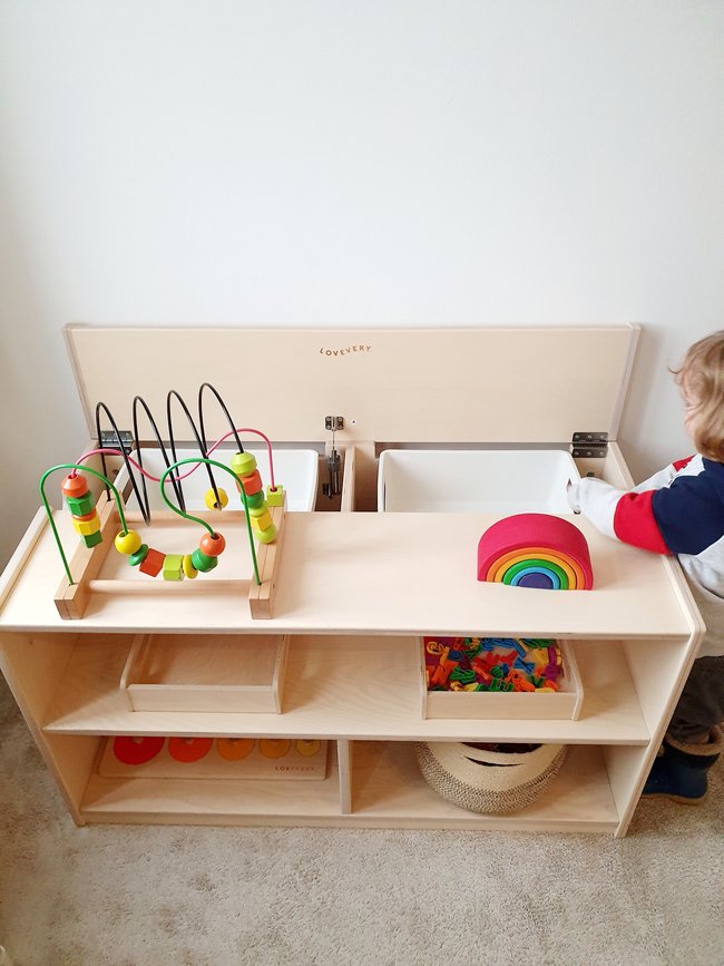 Montessori-Regal: Test von Lovevery Regal