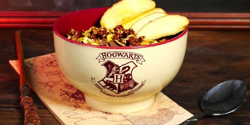 Du liebst Müsli und Harry-Potter? Dann brauchst du diese coole Hogwarts-Schüssel