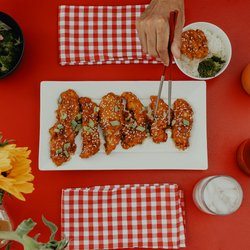 Das müsst ihr probieren: Koreanisch gebratenes Hühnchen aus der Heißluftfritteuse