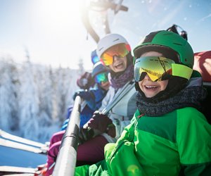 Diese 11 Skigebiete sind super für Skiurlaub mit Kindern