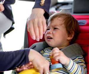 Hitzerekord am Wochenende: Lasst euer Kind nicht allein bei Hitze im Auto