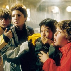 Jetzt zum Schnäppchenpreis: Das Amazon-Brettspiel für alle Fans des Kultfilms „Die Goonies“