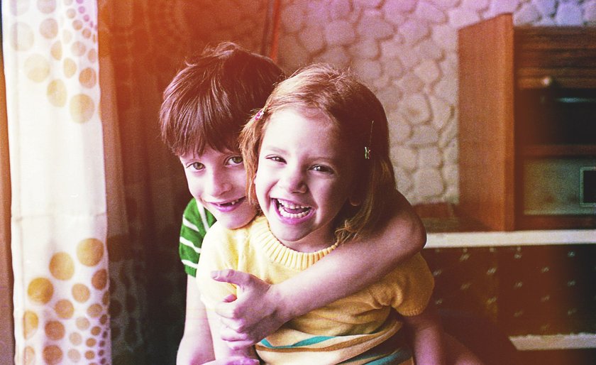 Boomer-Stärken: 2 Kinder aus den 60er Jahren