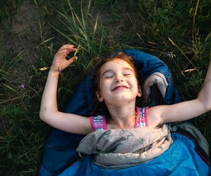 Schlafsack für Kinder: Mit diesen 6 Modellen schlummern eure Kids gemütlich