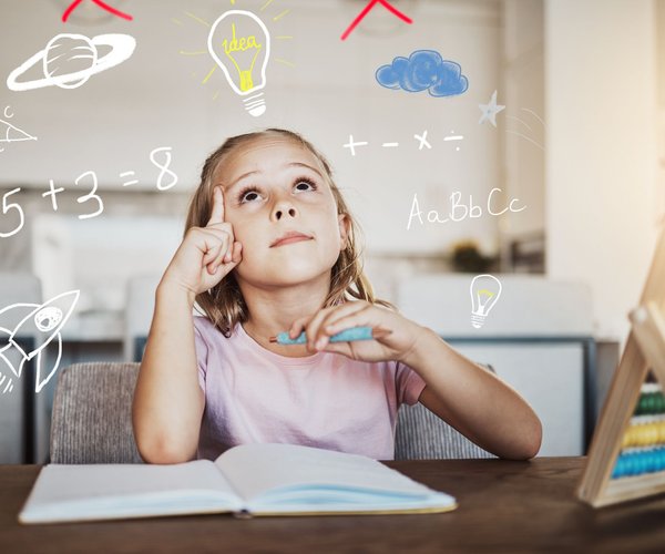 Spiele mit Stift und Papier: 12 Ideen für Kinder