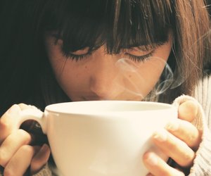 Kamillentee und Stillen: Ist der Tee geeignet für die Stillzeit?