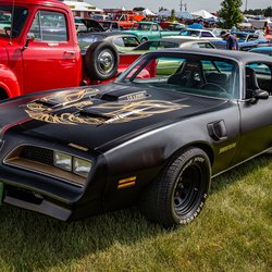 13 legendäre Autos, die die 70er zum coolsten Jahrzehnt machten