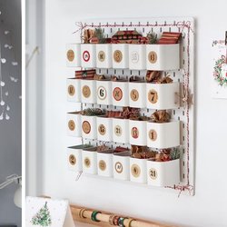 So bastelst du deinen IKEA-Adventskalender selbst: 8 langlebige DIY-Ideen