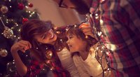 Schöne Familienfotos zu Weihnachten: 10 wertvolle Tipps von einer Fotografin 