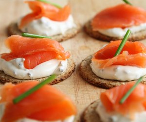 Sind Lachs und Joghurt zusammen giftig? Was ist an dieser Behauptung dran?