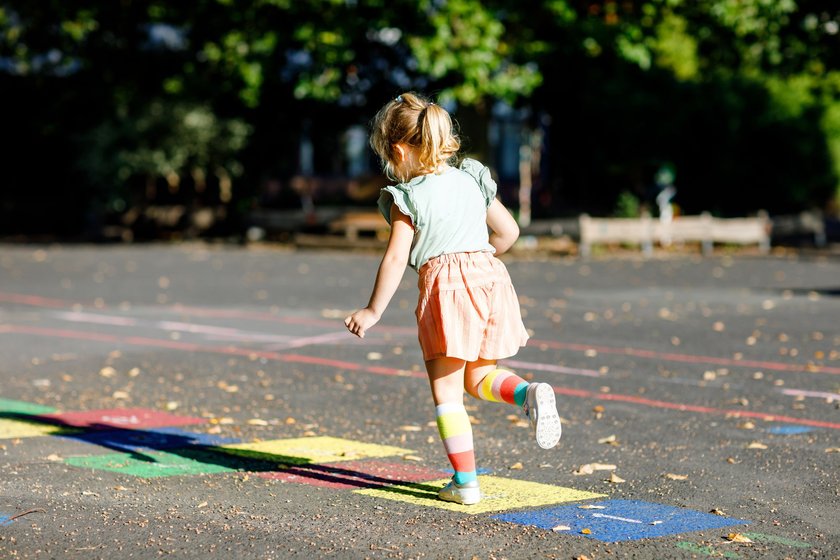 Retro Kinderspiele, die wir alle geliebt haben