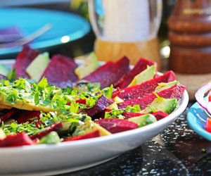 Genuss aus dem Glas: So fermentiert ihr rote Bete wie ein Profi