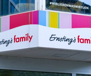 Ein Deko-Muss für euer Bad: Der rosafarbene Seifenspender von Ernsting's family