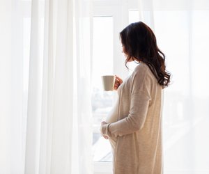 Kräutertee in der Schwangerschaft: Was ist erlaubt? 