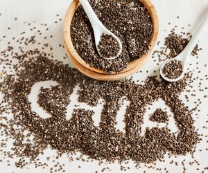 Chia-Samen & Stillen: Das sollten Stillende wissen