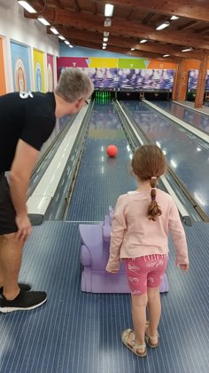 Familienbowling im Forte Village