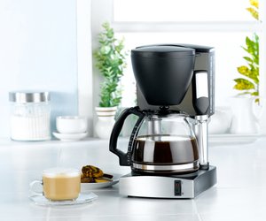 Einfach sauber: Kaffeemaschine unkompliziert entkalken