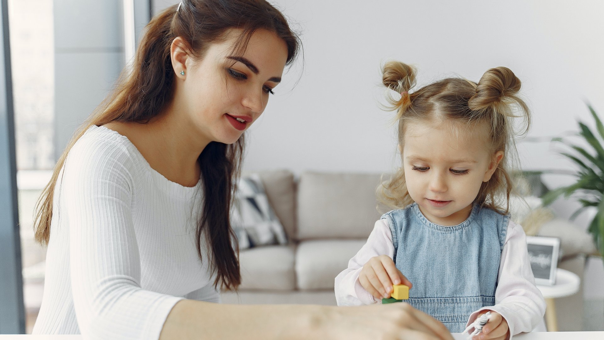 Ab wann darf man babysitten? Das sind die Voraussetzungen