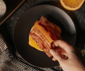 Bacon und Schwangerschaft: Darf ich gebratenen Speck essen?