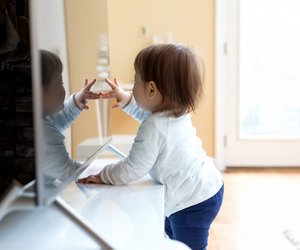 Ab wann dürfen Kinder fernsehen?