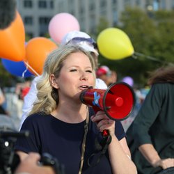 Überraschender Fokus auf Familien in den Parteiprogrammen zur Bundestagswahl: Leere Versprechungen oder doch mehr?