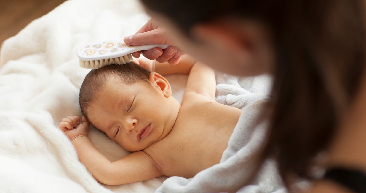 Fontanelle Die Geniale Knochenlucke Am Babykopf Familie De