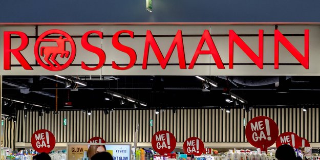 Für Abenteuer und Alltag: Die Rossmann-Trinkflasche im „Paw Patrol“-Design