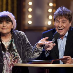 Quiz: Erkennst du alle 10 DDR-Schlagerhits? Nur echte Ost-Musik-Fans schaffen 8/10!