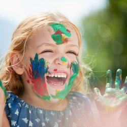 Fingerfarben-Test: Diese 5 können Kids laut Öko-Test bedenkenlos nutzen