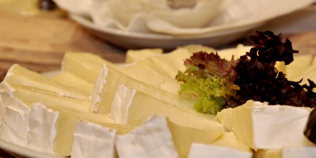Ist Brie in der Schwangerschaft erlaubt? Das gilt für den Käse