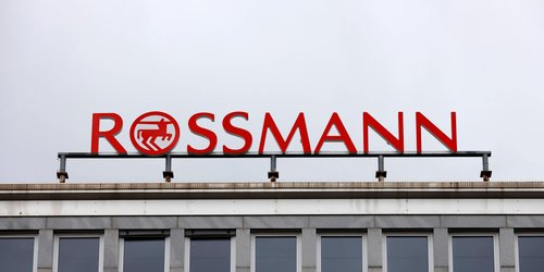 Für stimmungsvolle Abende: Solar-Kugeln von Rossmann im 2er-Set