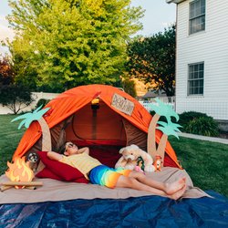 Strandmuschel-Test: 5 beliebte Schattenspender für den nächsten Urlaub