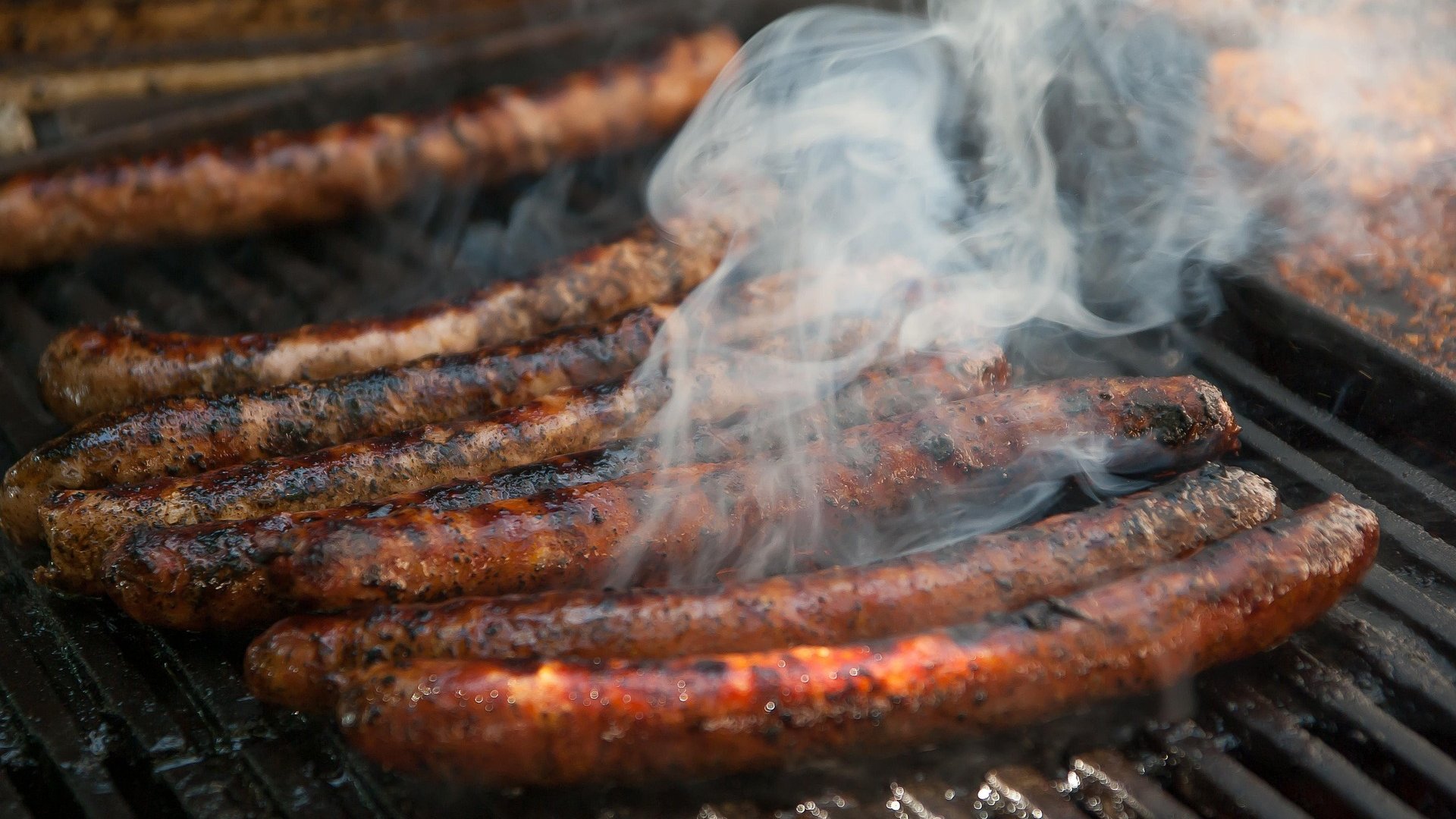 Darf man auf dem Balkon grillen? Das sollten GrillFreunde unbedingt wissen