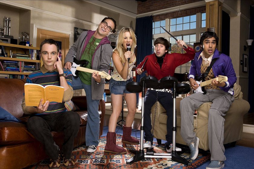 Besetzung von The Big Bang Theory posiert