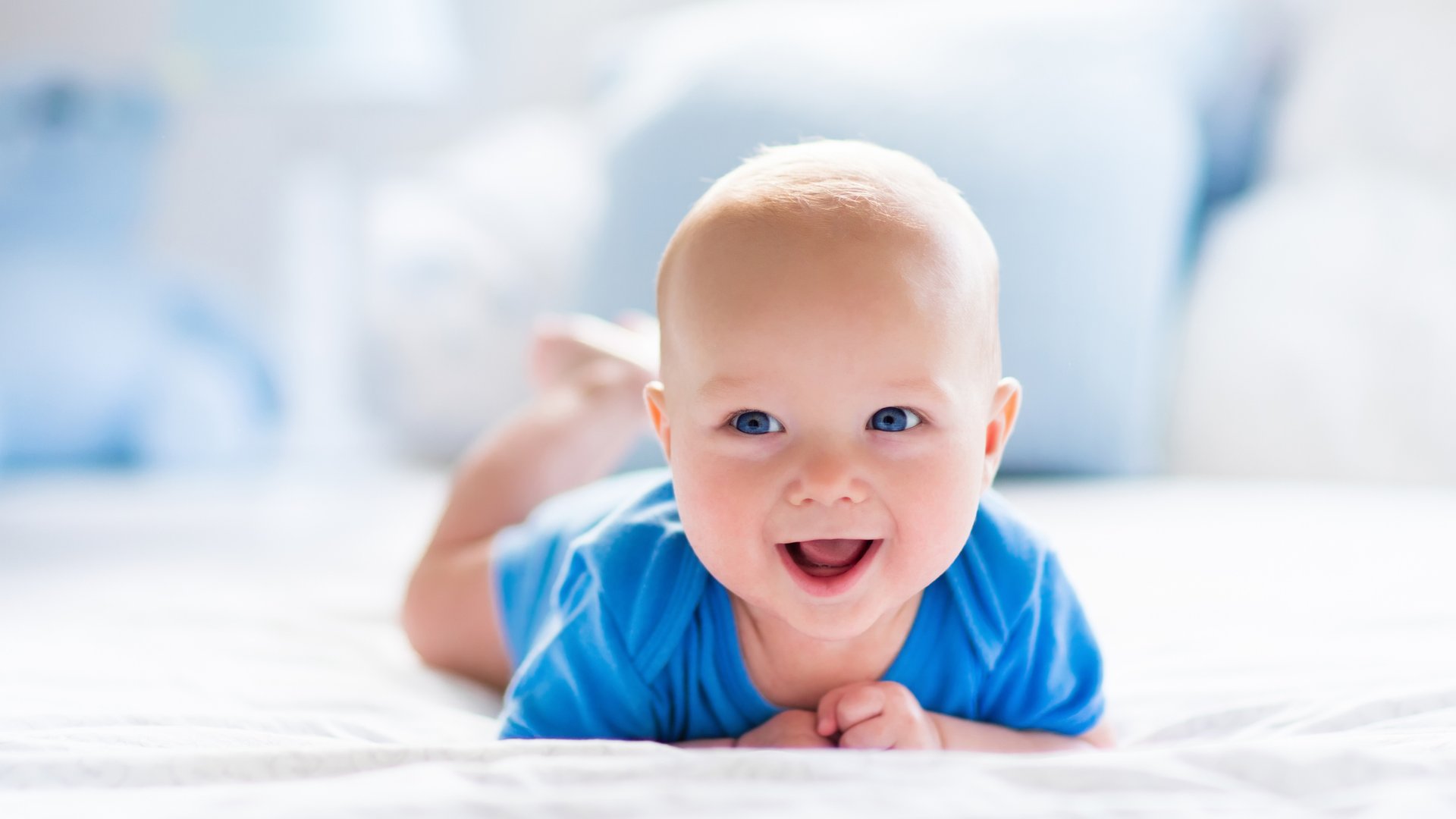 warum-die-bauchlage-f-r-babys-so-wichtig-ist
