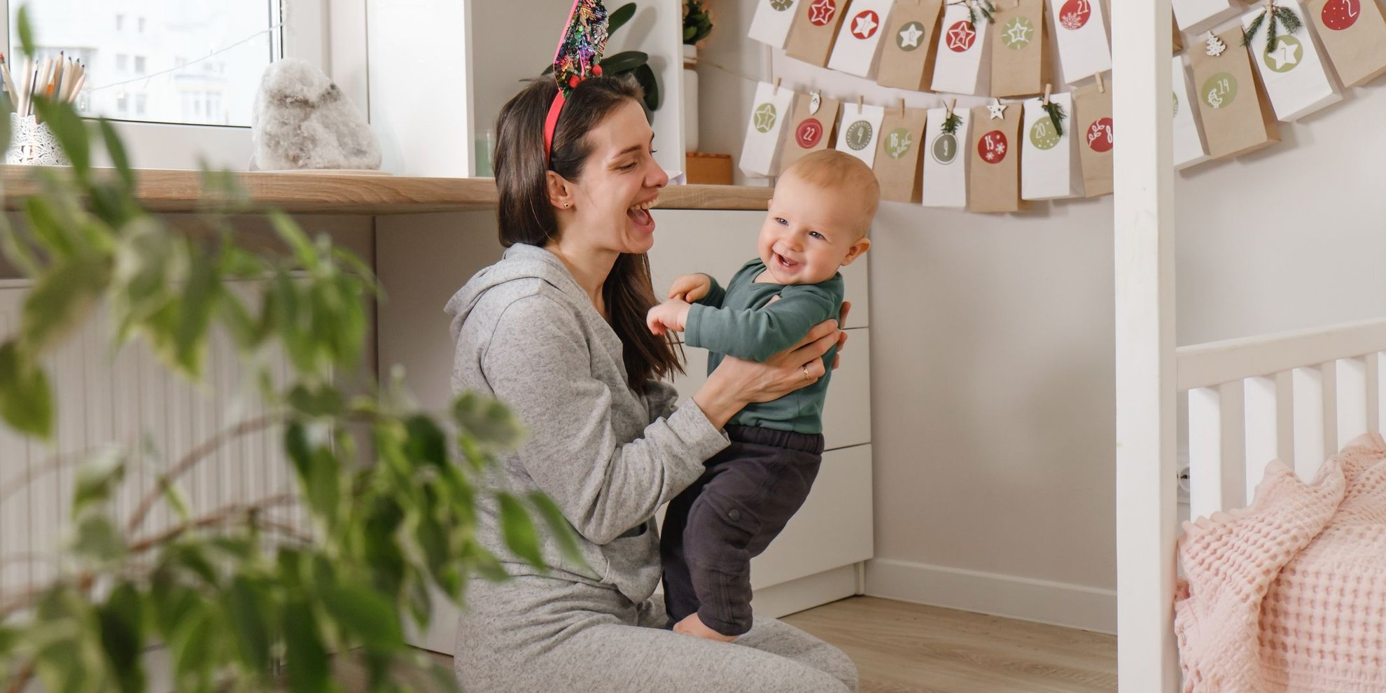 Adventskalender fürs Baby befüllen: Was euer Kind lieben wird