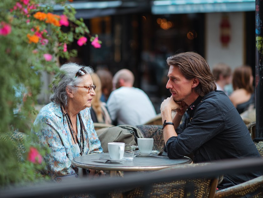 4 Gespräche, die Boomer und Millennials endlich führen sollten