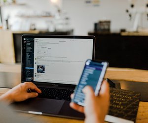 Wer hat das WLAN erfunden? Für Kinder erklärt