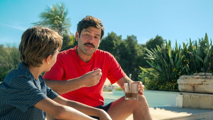 Review Alles Fifty Fifty