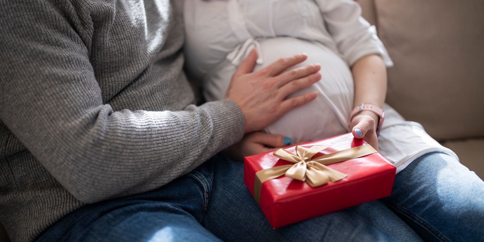 Muttertag mit Babybauch: 11 besondere Geschenke für werdende Mütter