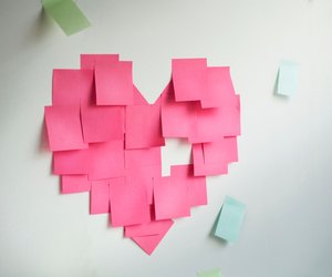 Valentinstag-Karte basteln: „Ich liebe dich“ sagen in originell & schnell
