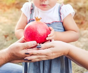 Granatapfel fürs Baby: Wundermittel oder schädlich?